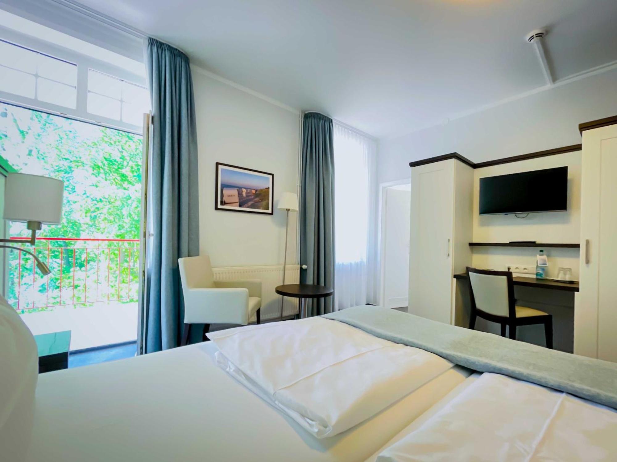 Strandhotel Graal-Muritz Bagian luar foto